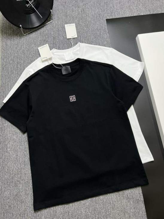Picture of Givenchy T Shirts Short _SKUGivenchyS-XLhgntx1413093